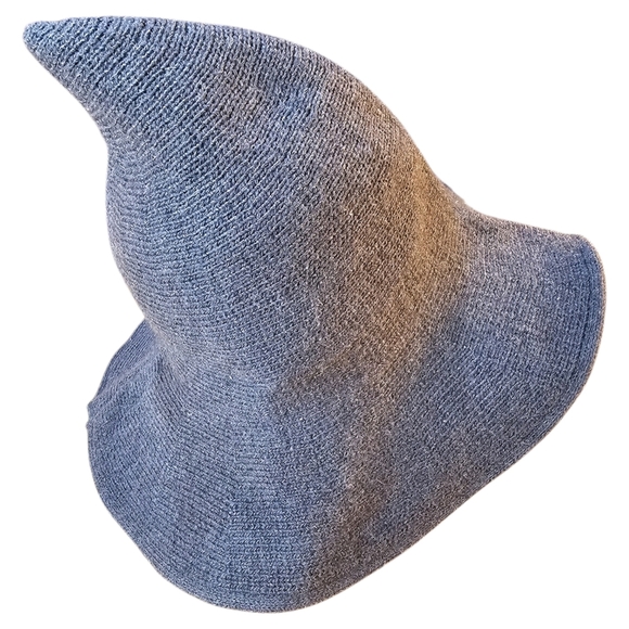 Knitted Grey Witch Wizard Hat β Halloween Cosplay π§ββοΈβ¨ - Picture 7 of 7